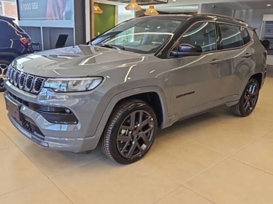 JEEP COMPASS 1.3 T270 TURBO FLEX S AT6 JEEP COMPASS 1.3 T270 TURBO FLEX S AT6